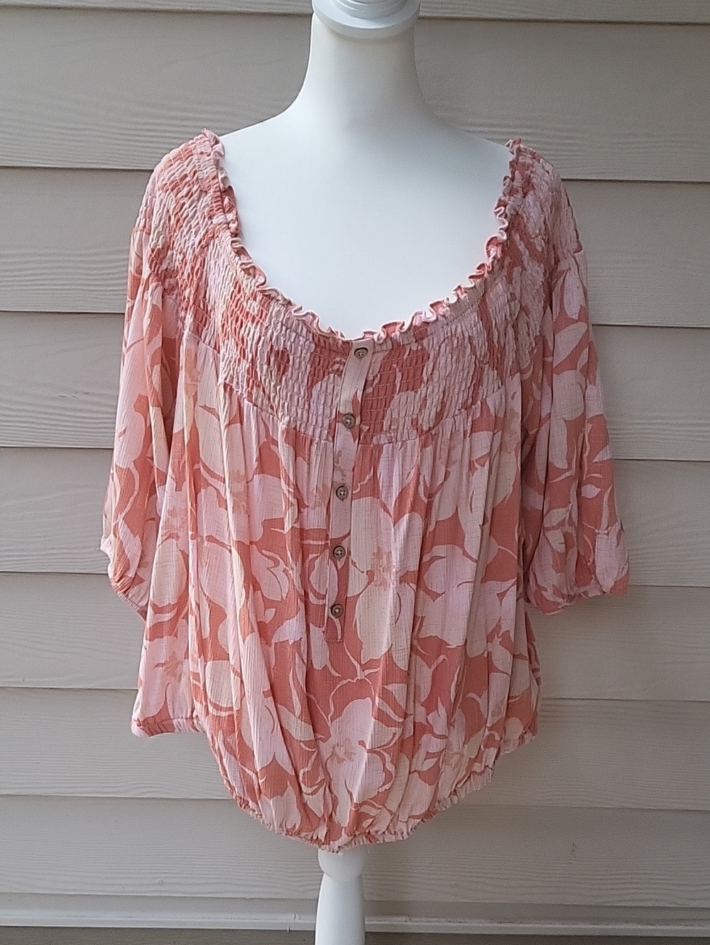 Torrid Peach Floral Off Shoulder Blouse Size 3X NWT Crinkle Gauze